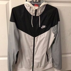 Nike windbreaker